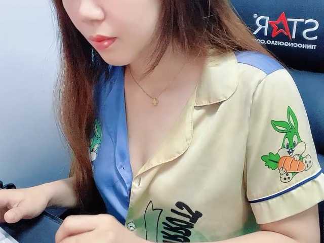 Myhotsex69 live cam on BongaCams