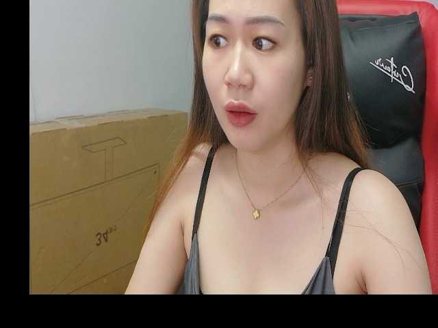 Myhotsex69 live cam on BongaCams