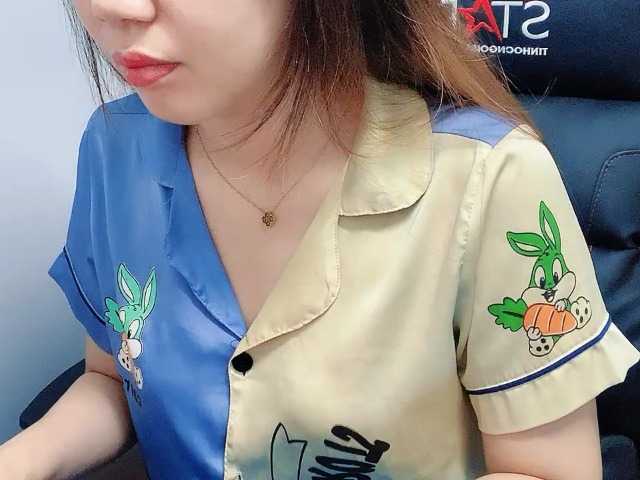 Myhotsex69 live cam on BongaCams