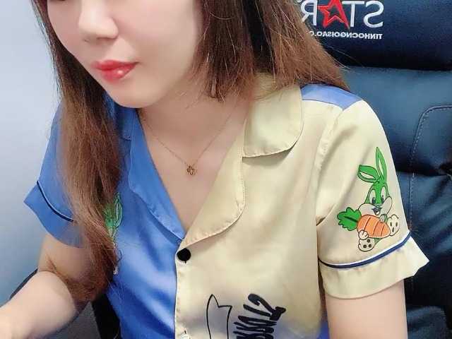 Myhotsex69 live cam on BongaCams