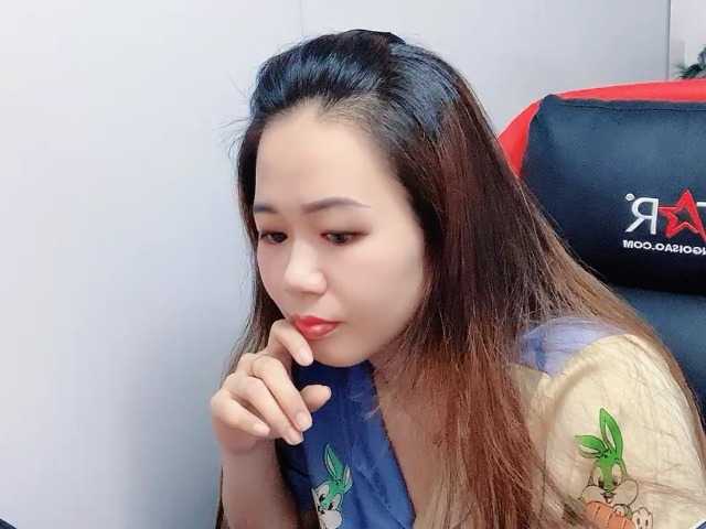 Myhotsex69 live cam on BongaCams