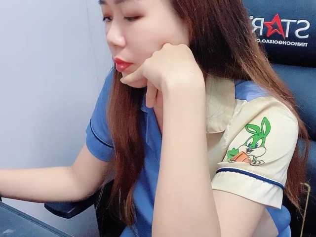 Myhotsex69 live cam on BongaCams