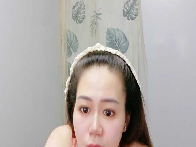 Myhotsex69 live cam on BongaCams