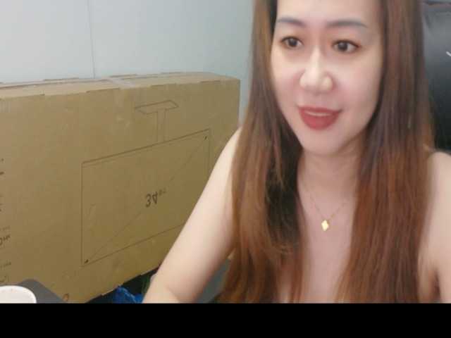 Myhotsex69 live cam on BongaCams