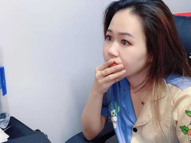 Myhotsex69 live cam on BongaCams