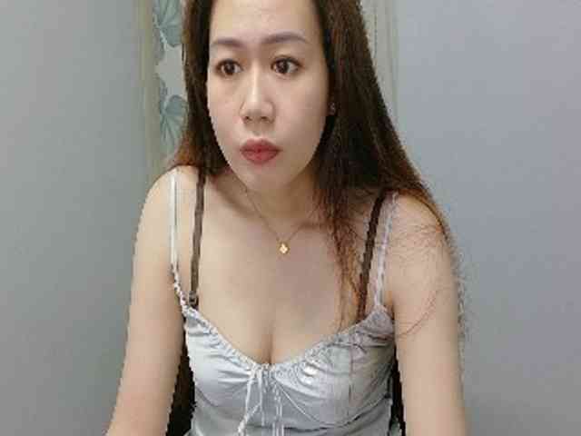 Myhotsex69 webcam