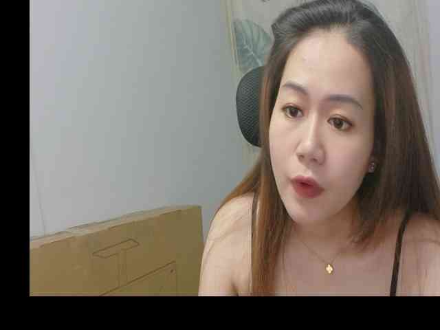 Myhotsex69 webcam