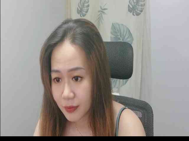 Myhotsex69 webcam