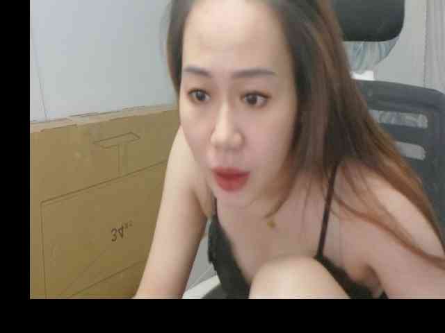 Myhotsex69 webcam