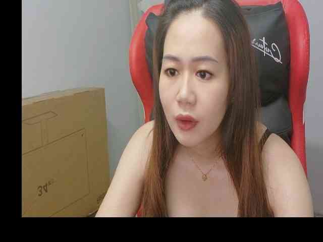 Myhotsex69 webcam