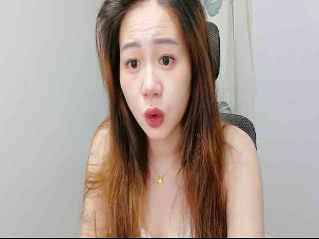Myhotsex69 webcam