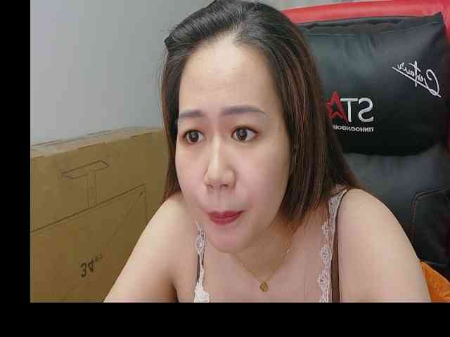 Myhotsex69 webcam