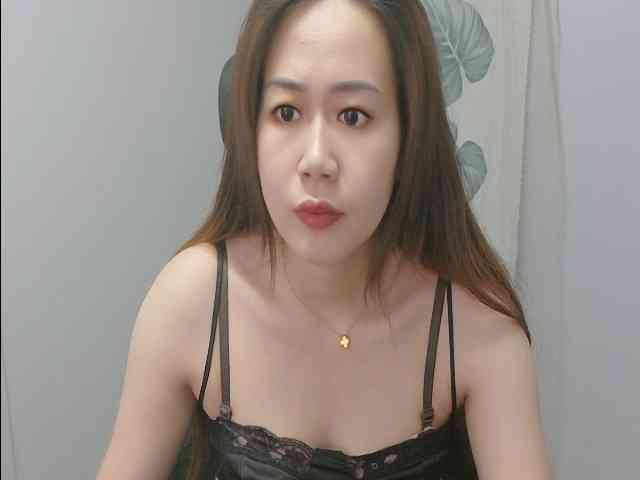 Myhotsex69 webcam