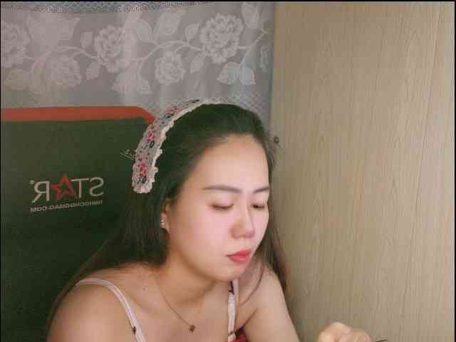 Myhotsex69 webcam