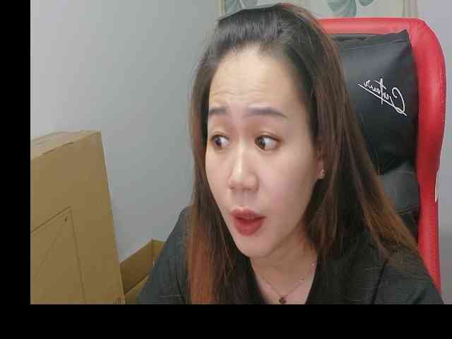 Myhotsex69 webcam