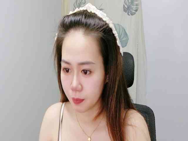 Myhotsex69 webcam