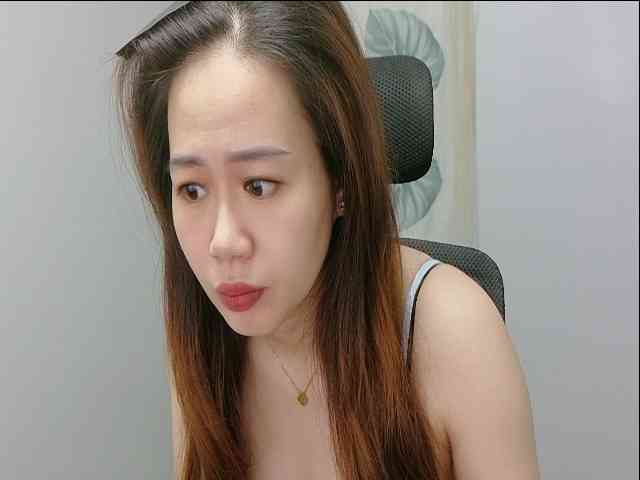 Myhotsex69 webcam