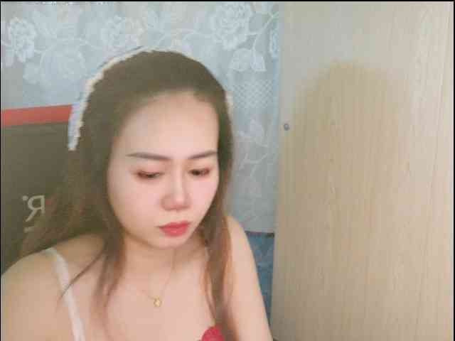 Myhotsex69 webcam