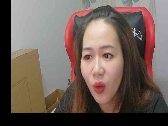 Myhotsex69 webcam