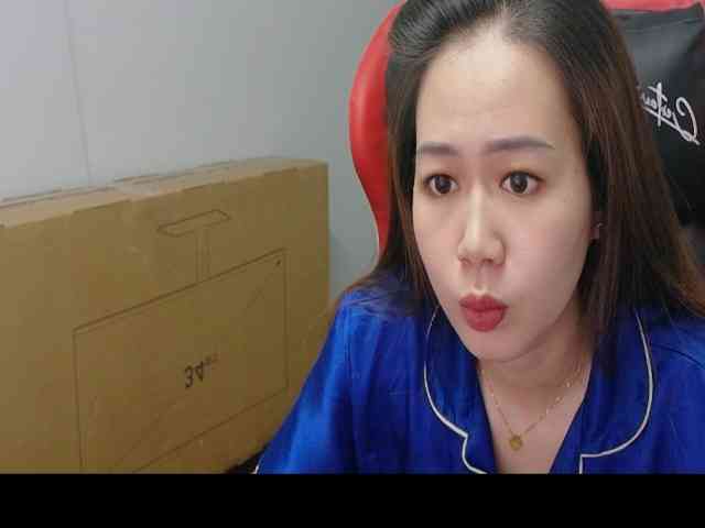Myhotsex69 webcam