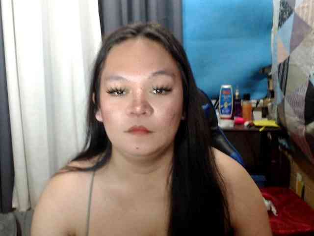 Urgirlscarlet23
