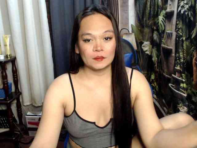 Urgirlscarlet23