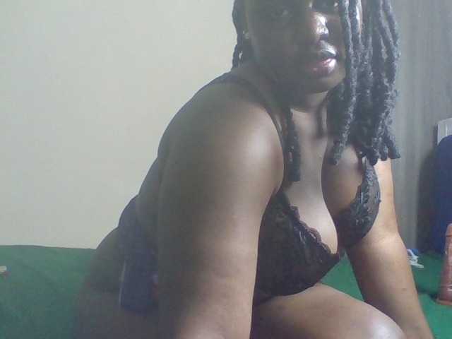 Hot-sexy-love live cam on BongaCams