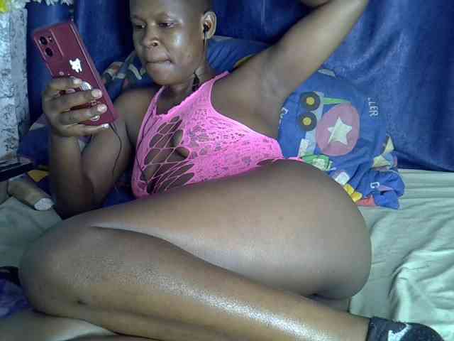 Caramel01 webcam