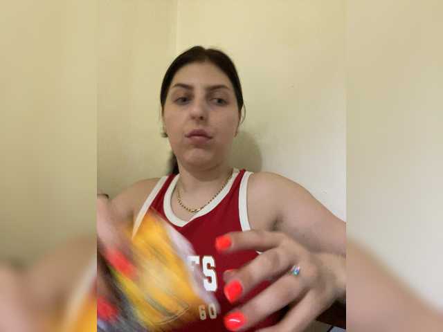 melanieelovv live cam on BongaCams