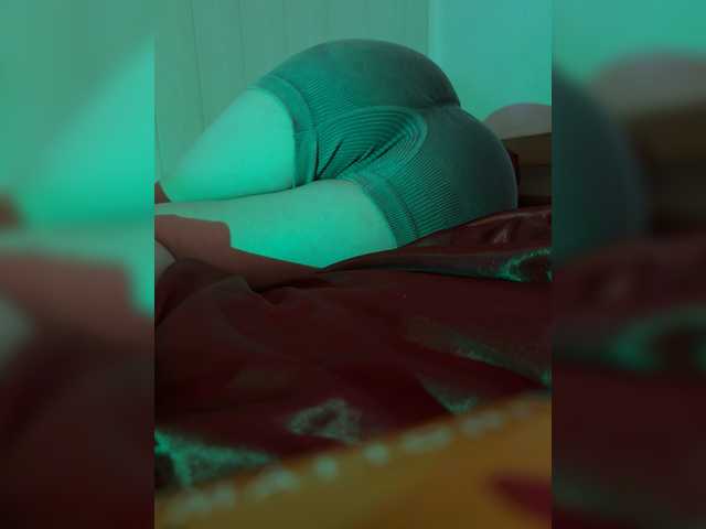 Tofiia live cam on BongaCams