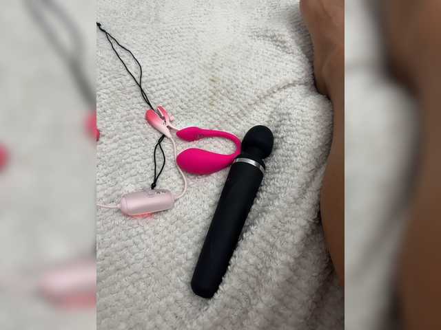 Life-is-sex live cam on BongaCams