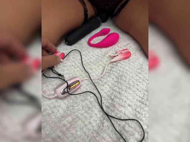 Life_isSex webcam