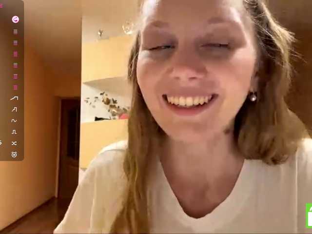 MarietteWei live cam on BongaCams