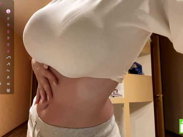 MarietteWei live cam on BongaCams