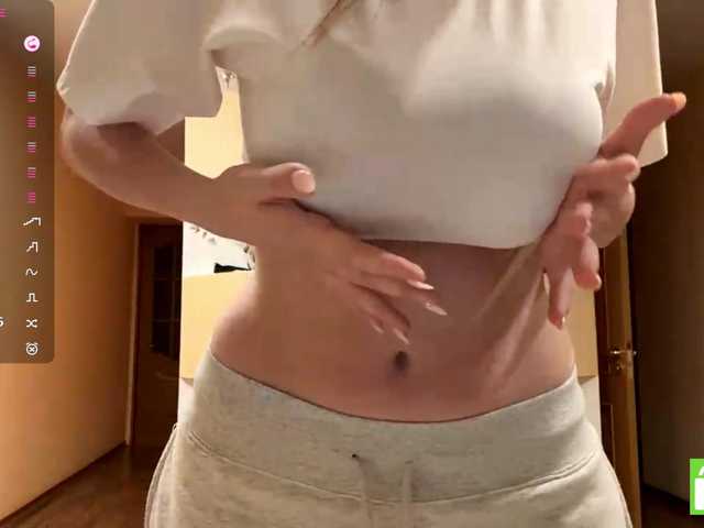 MarietteWei live cam on BongaCams