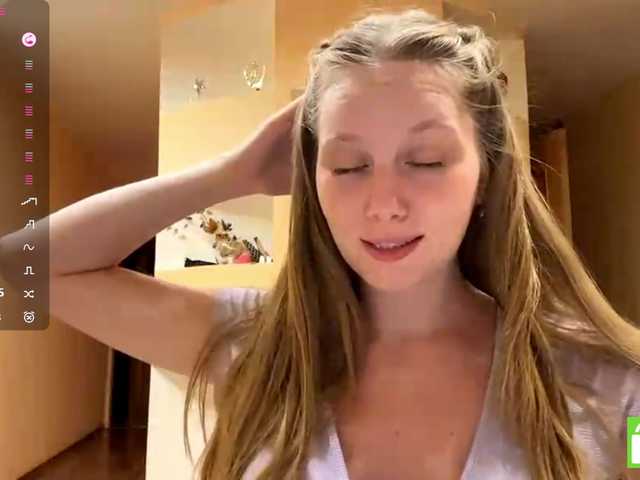 MarietteWei live cam on BongaCams