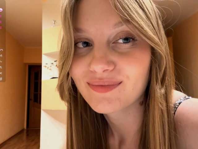 MarietteWei live cam on BongaCams