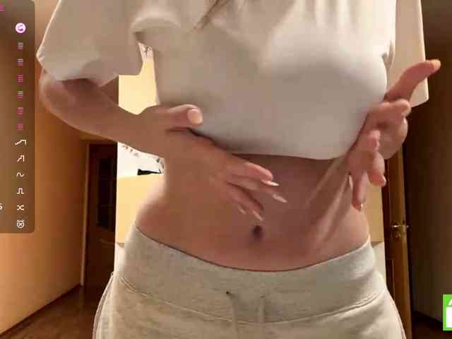 MarietteWei webcam