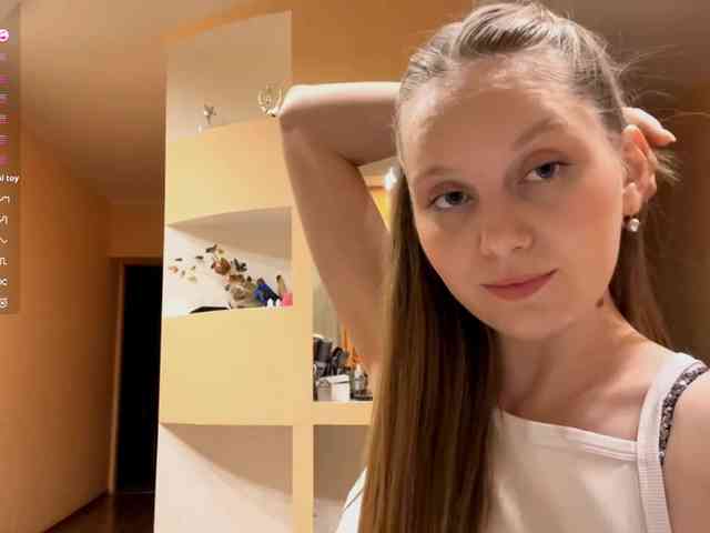 MarietteWei webcam
