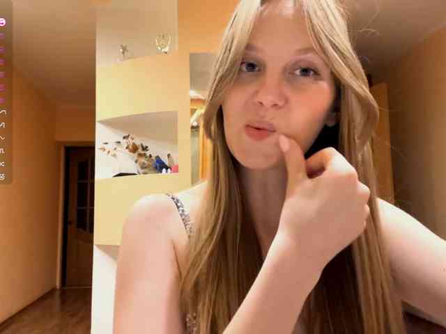 MarietteWei webcam