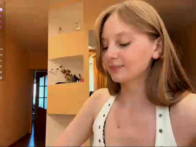 MarietteWei webcam