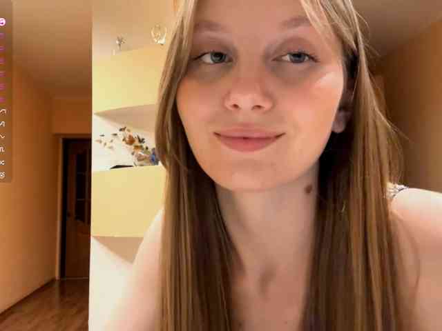 MarietteWei webcam