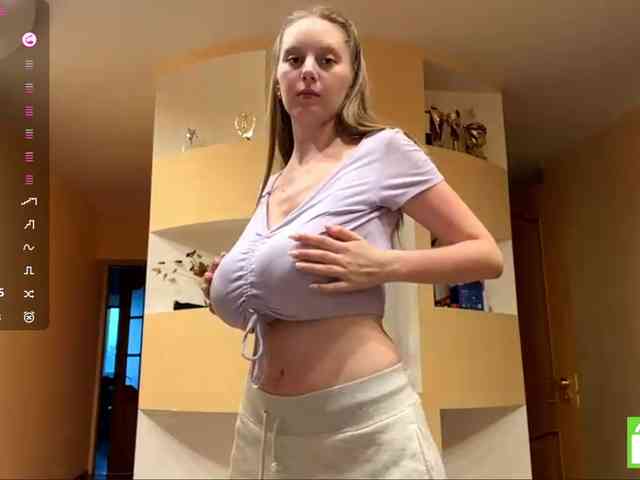 MarietteWei webcam