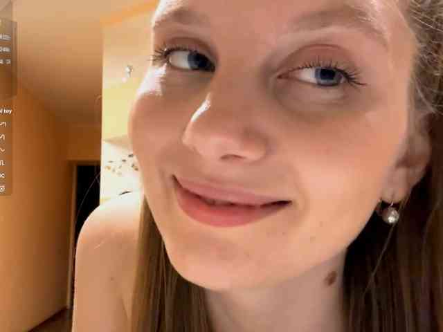 MarietteWei webcam