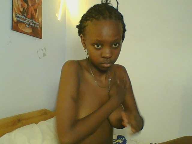 Sexxy-Tam live cam on BongaCams