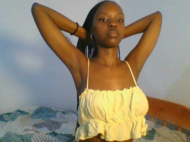 Sexxy-Tam live cam on BongaCams