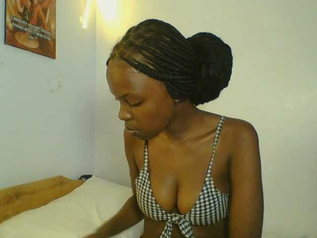 Sexxy-Tam live cam on BongaCams