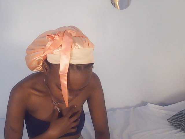 Sexxy-Tam live cam on BongaCams
