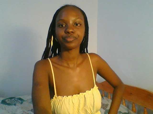 Sexxy-Tam live cam on BongaCams