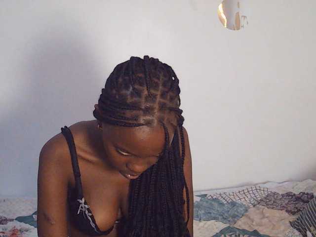 Sexxy-Tam live cam on BongaCams